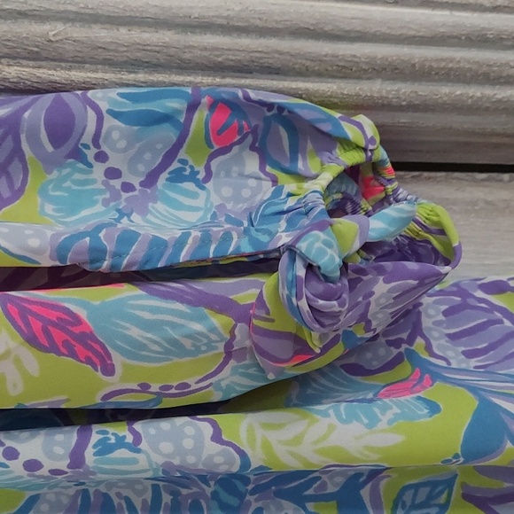 SUMMER SALE Nwot Lilly Pulitzer off shoulder top - Picture 2 of 7